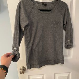 Gray quarter sleeve